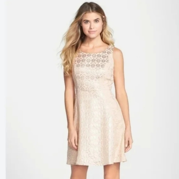 Jessica Simpson Sleeveless mini dress - Picture 1 of 11